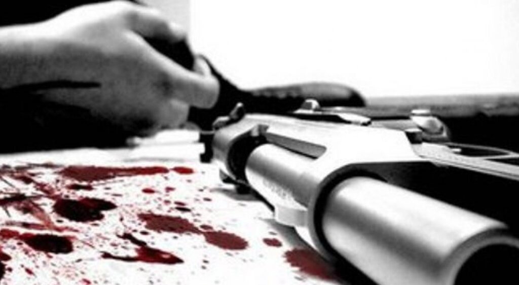 «Το παιδί δεν κατάλαβε τίποτα» – Η μητέρα που είδε με τα μάτια της τον σύζυγό της να σκοτώνει τον 4χρονο γιο τους