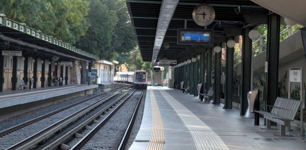 Αυτοκτονία στο Μοσχάτο: Αυτός είναι 43χρονος που είχε σχέση με την 14χρονη που αυτοκτόνησε (φωτο)