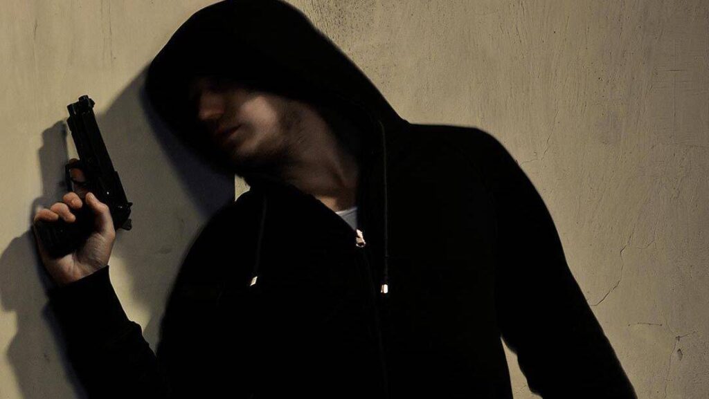 Πάτρα: 23χρονος έδεσε και λήστεψε τον ίδιο του τον πατέρα