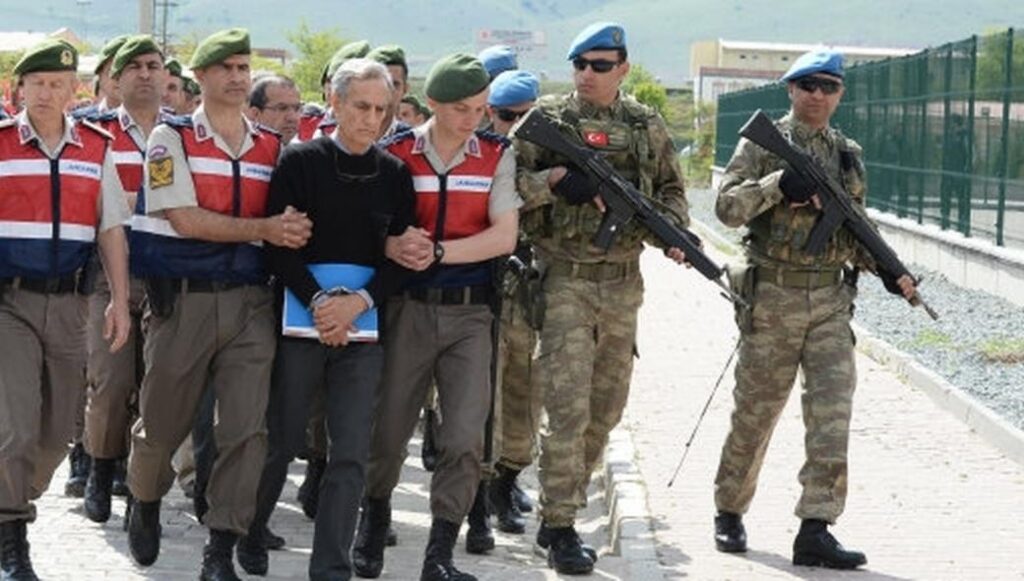 Τουρκία: Ισόβια σε 74 πιλότους για το πραξικόπημα του Ιουλίου του 2016