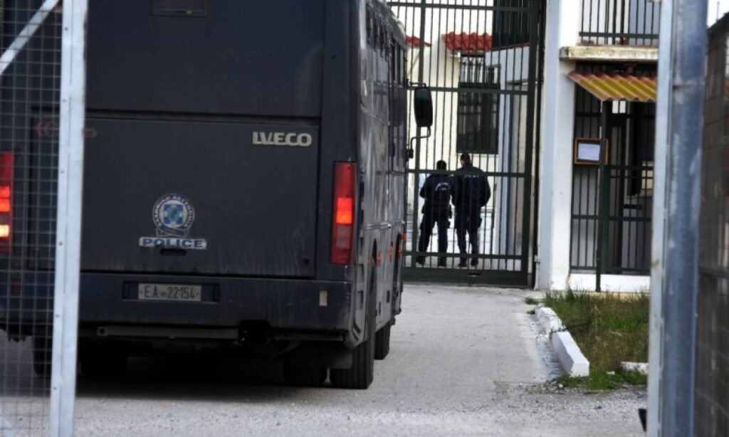 Ξυλοδαρμός σωφρονιστικού υπαλλήλου από Γεωργιανό κατάδικο! – Ότι θέλουν κάνουν οι φυλακισμένοι