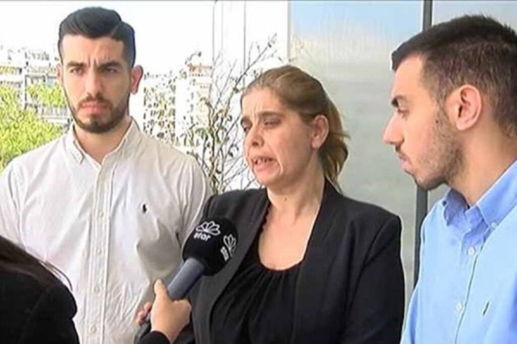 Συγκινεί ο γιος της 51χρονης που καταδικάστηκε για τη δολοφονία του συζύγου της: «Φώναζε ”είμαι αθώα”» (βίντεο)