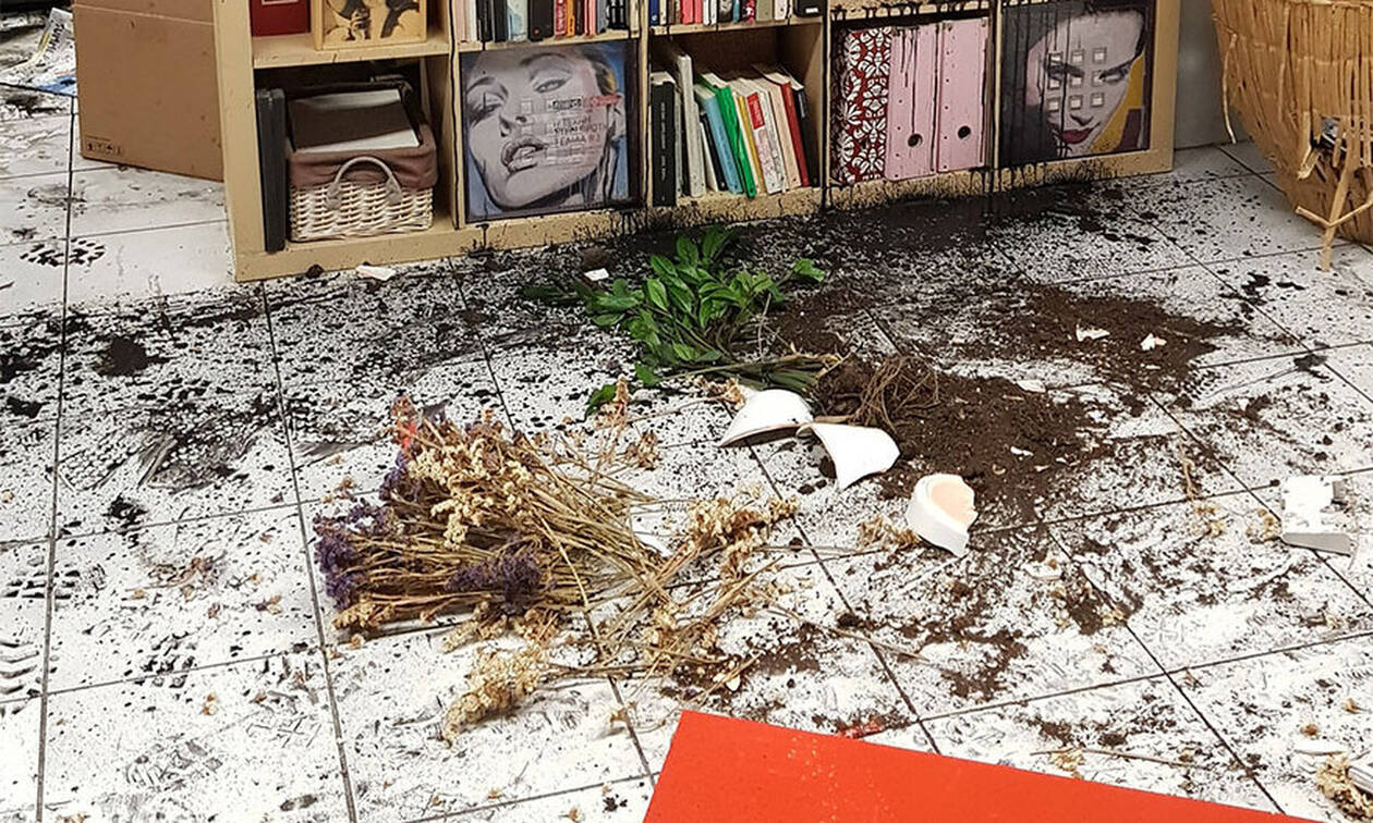 Ο πολιτικός κόσμος καταδικάζει την επίθεση στα γραφεία της Athens Voice από μέλη του Ρουβίκωνα