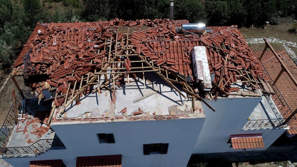 Χαλκιδική: Σοκαρισμένοι οι τουρίστες που έζησαν τη θεομηνία – Tι αναφέρουν στα social media (βίντεο)