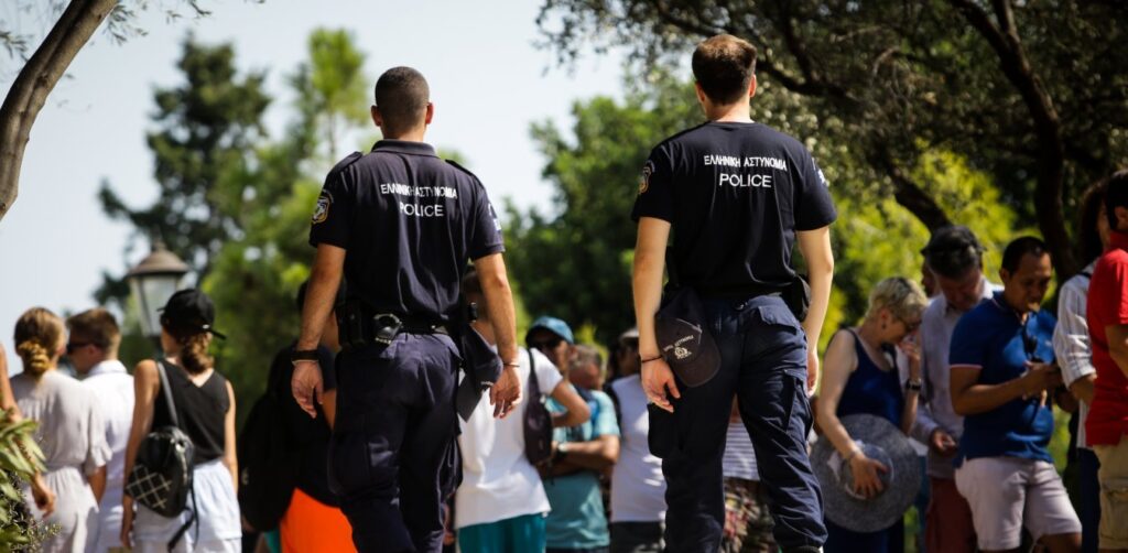 Αυτές είναι οι «επίλεκτες ομάδες» του Μ. Χρυσοχοϊδη που θα «καθαρίσουν» το κέντρο