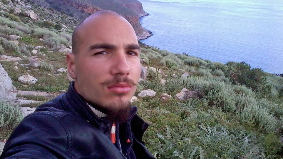Πατέρας δολοφόνου της Suzanne Eaton: «Όπως η οικογένεια της Σούζαν θα πεθαίνουμε κι εμείς κάθε μέρα…»