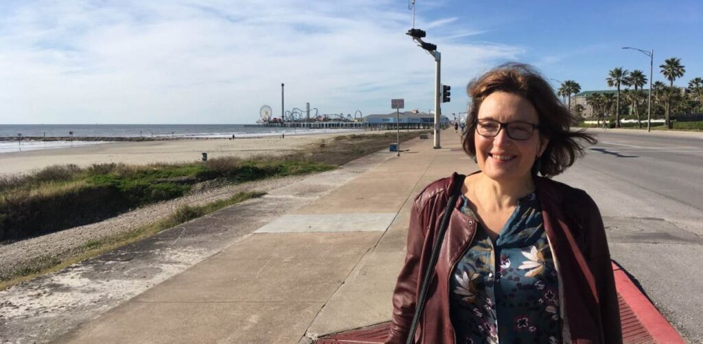 Νέες αποκαλύψεις για τον μαρτυρικό θάνατο της Αμερικανίδας βιολόγου: «Της κόπηκε το αυτί και ούρλιαζε»