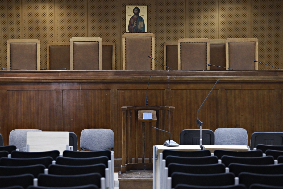 Κατέρρευσε η σκευωρία κατά Α.Καλογερόπουλου-Π.Αδαμίδη: Αθώοι για «ευνοϊκή αντιμετώπιση» τεχν. εταιρείας στο Α.Φλέμιγνκ
