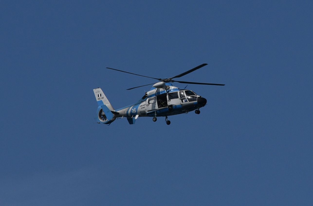 Πάτρα: Σε εξέλιξη μεγάλη επιχείρηση με σκάφη και ελικόπτερο για τον εντοπισμό διακινητών ναρκωτικών (φωτο)