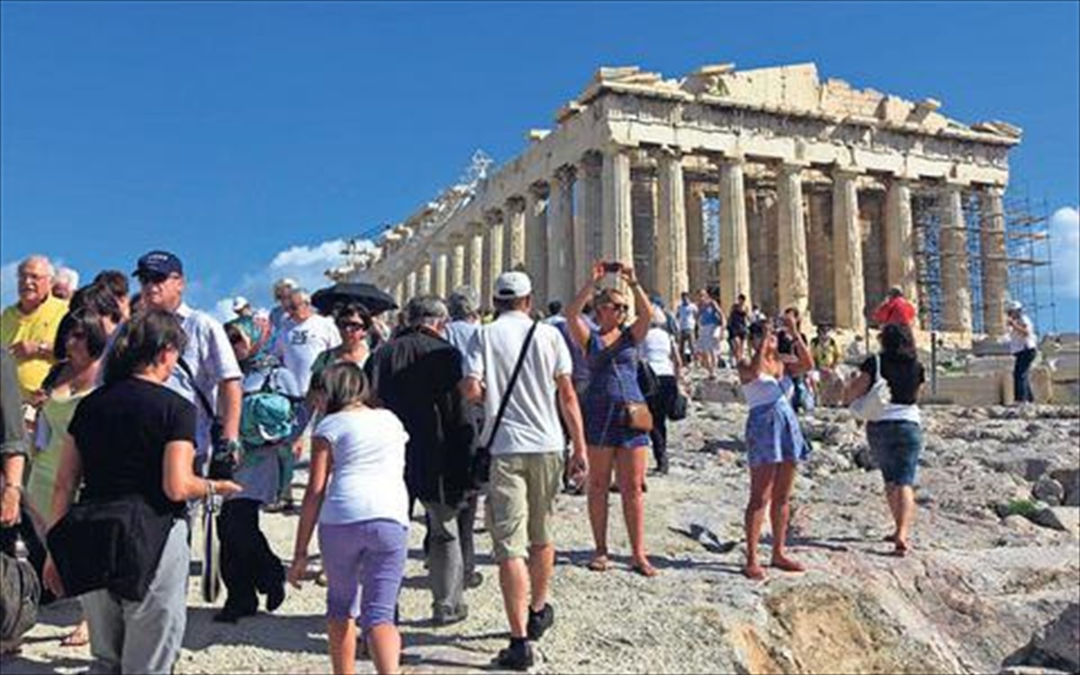 Έκτακτα μέτρα της ΕΛ.ΑΣ στη Ακρόπολη μετά τις απειλές Ρουβίκωνα