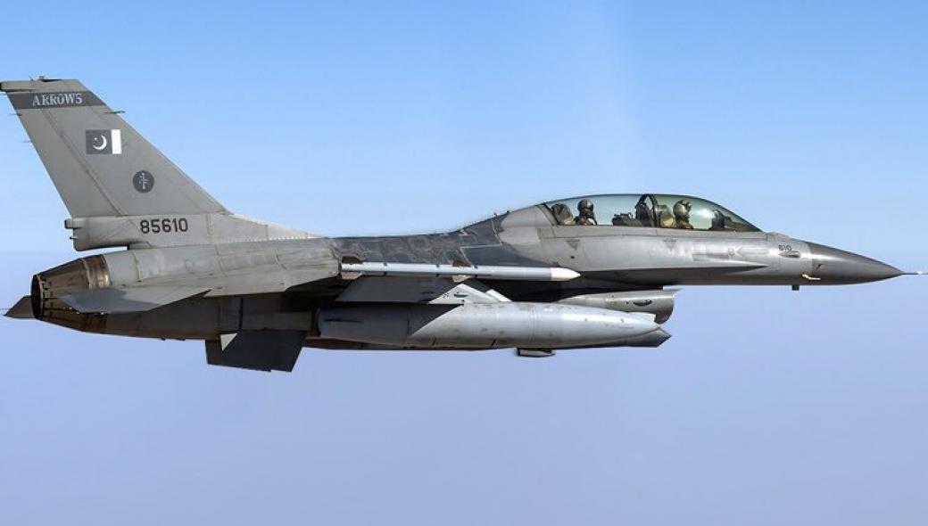 Ανταλλακτικά για F-16 από τις ΗΠΑ στο Πακιστάν για πρώτη φορά μετά από 4 χρόνια