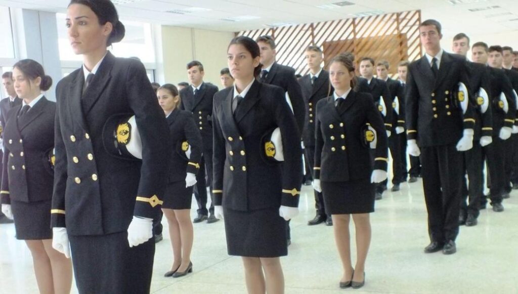 Προσλήψεις 262 εκπαιδευτικών στις Ακαδημίες Εμπορικού Ναυτικού