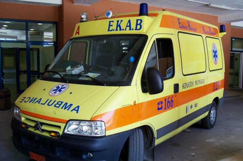 Ρωσίδα τουρίστρια έπεσε από μπαλκόνι ξενοδοχείου στην Πάτρα