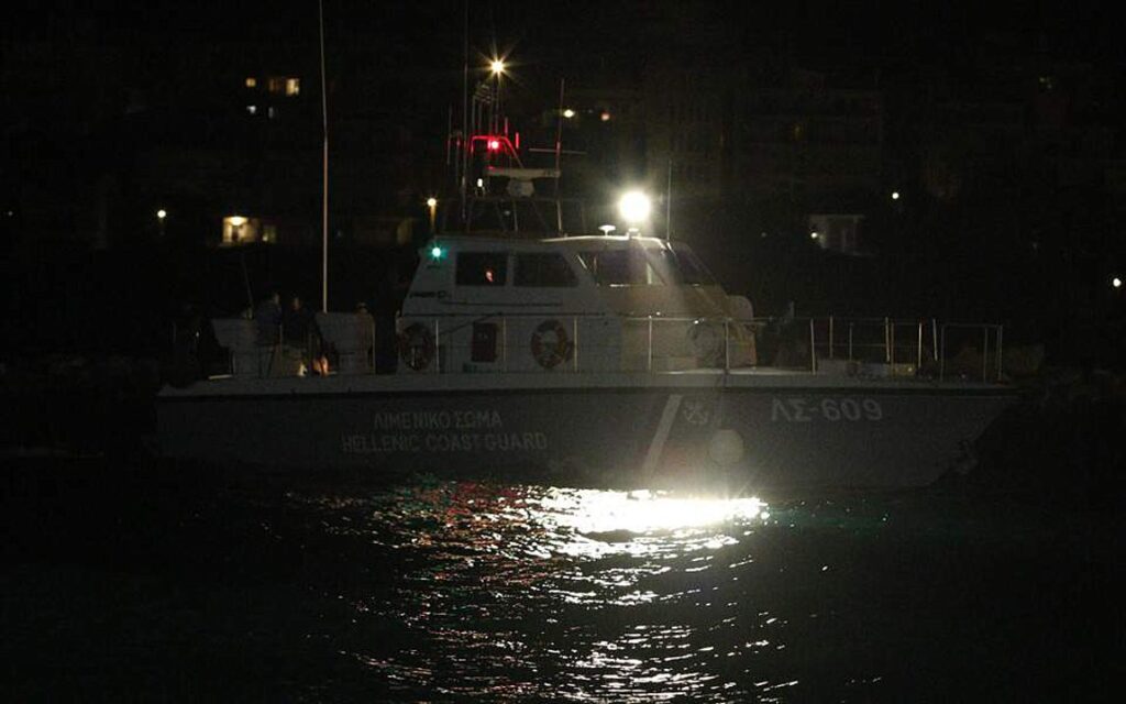 Τραγωδία στο Πόρτο Χέλι: Σύγκρουση δύο σκαφών – Τουλάχιστον δύο νεκροί – Σπεύδει η ΜΥΑ/ΛΣ (βίντεο)