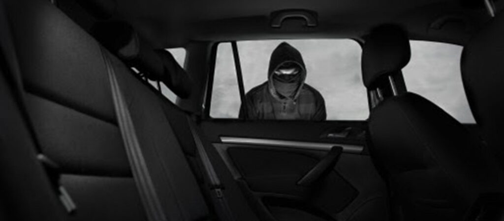 Αυτό είναι το αυτοκίνητο που προτιμούν να κλέβουν περισσότερο οι ληστές – Το ανοίγουν σε δευτερόλεπτα (βίντεο)