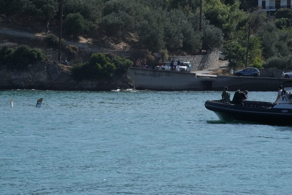 Η ανάρτηση της μητέρας των παιδιών του άτυχου πιλότου: «Άδικα χάθηκες στους ουρανούς που πάντα λάτρευες»