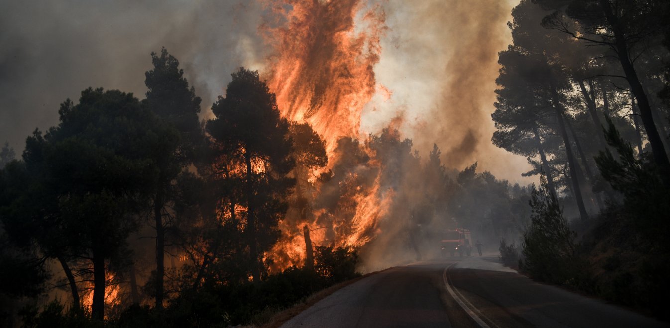 Yπό έλεγχο η φωτιά στη Σαμοθράκη