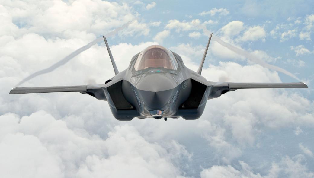 Ένα «βήμα» πριν τις πολωνικές βάσεις τα stealth μαχητικά F-35 – Στην τελική ευθεία η εξοπλιστική συμφωνία