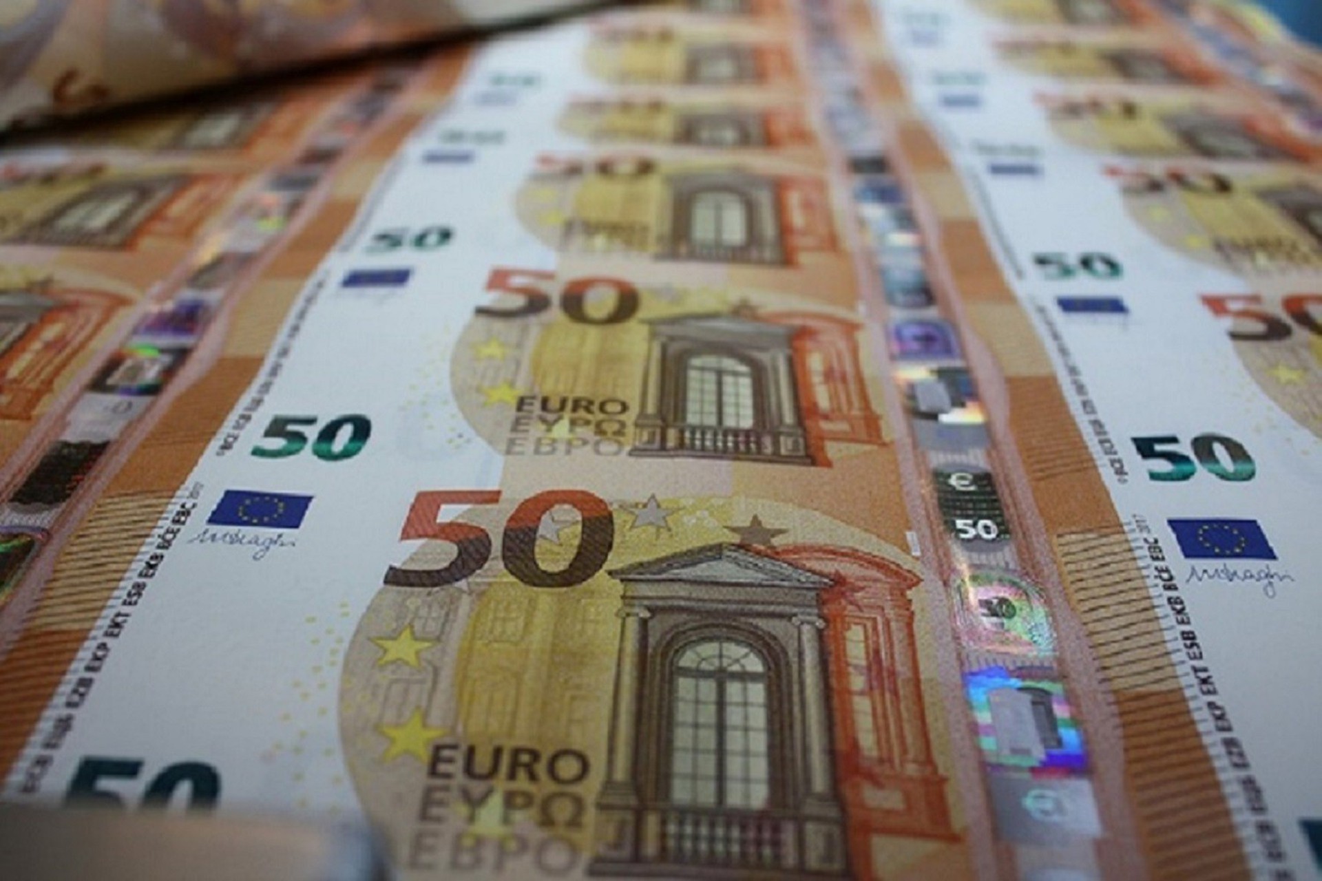Ιταλός έκανε διακοπές… χλιδής στην Κρήτη με πλαστά χαρτονομίσματα