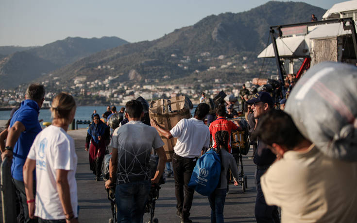 Βίντεο: Οι «ροές» βουλιάζουν τα νησιά – Ανήμπορο το κράτος να αντιμετωπίσει τη θαλάσσια εισβολή