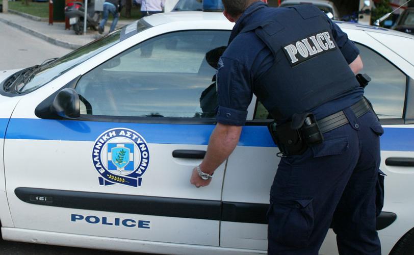 Εξαρθρώθηκε σπείρα που διέπραττε κλοπές σε οχήματα στα Μέγαρα