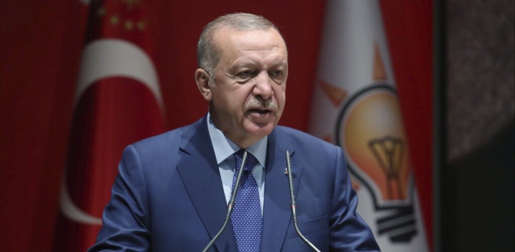 Ρ.Τ. Ερντογάν: «Παραπληροφόρηση» τα περί δραπέτευσης εκατοντάδων μελών του Ισλαμικού Κράτους