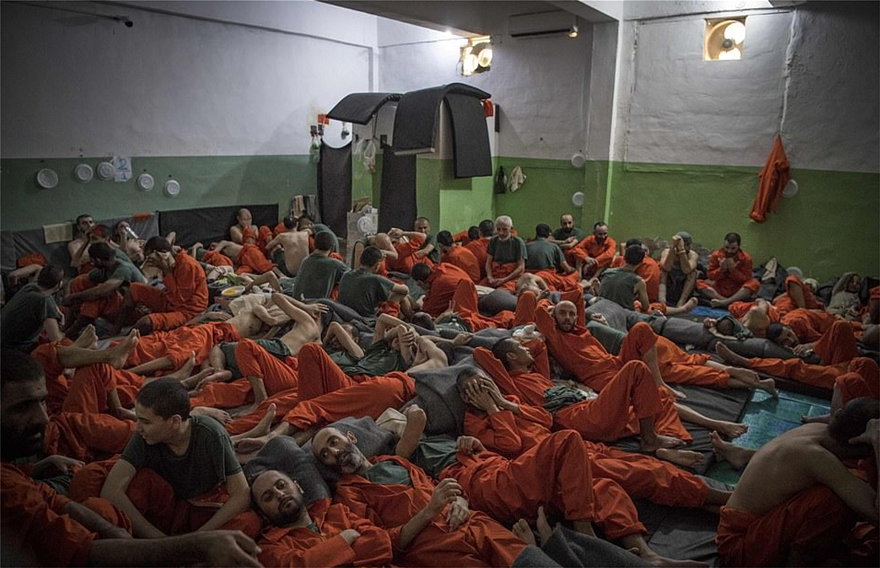 Έγκλημα & Τιμωρία: Οι ισλαμιστές του ISIS «σαπίζουν» στις κουρδικές φυλακές και ζητάνε έλεος (βίντεο-φώτο)