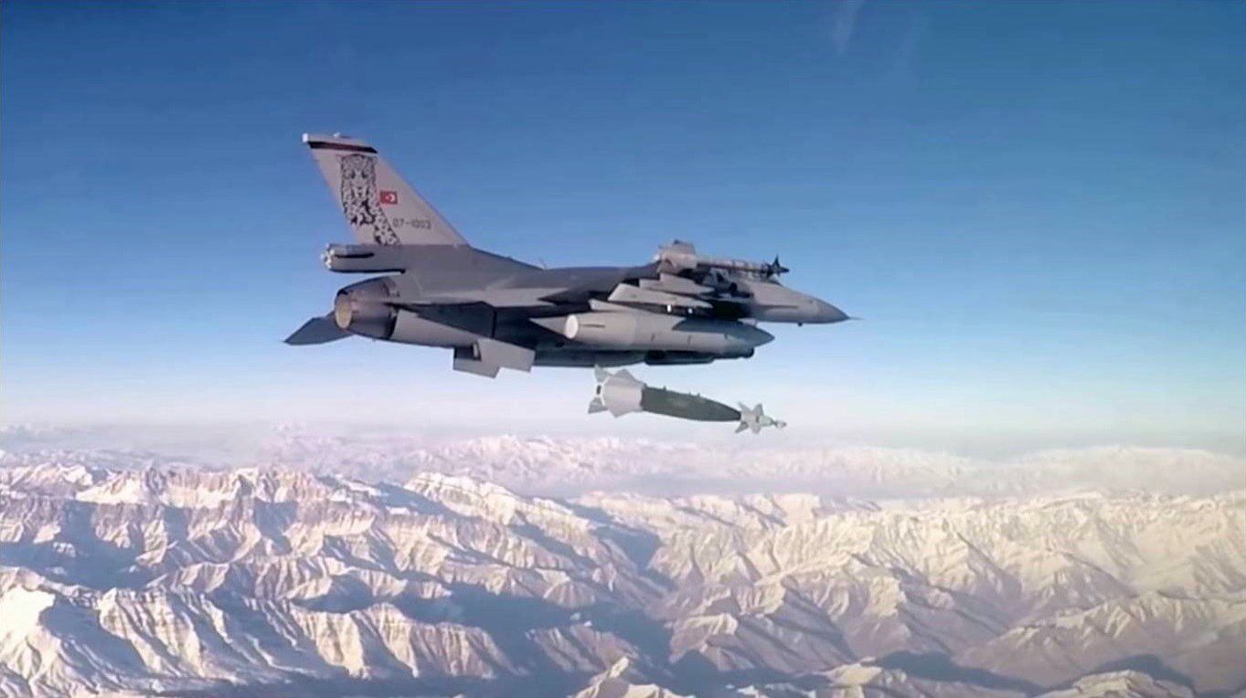 Αναζωπύρωση των συγκρούσεων στην βόρεια Συρία: Οι Τούρκοι σήκωσαν F-16 για να κτυπήσουν το SDF