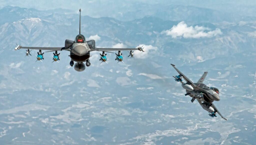 Δύο εμπλοκές ελληνικών και τουρκικών μαχητικών σήμερα στο Αιγαίο – 21 αεροσκάφη απογείωσαν οι Τούρκοι