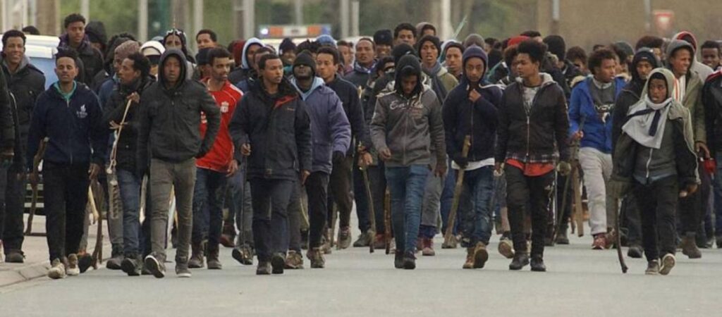 Τραγική η κατάσταση στον Έβρο: Αλλοδαποί στήνουν ενέδρες & κλέβουν αυτοκίνητα Ελλήνων υπό την απειλή μαχαιριών