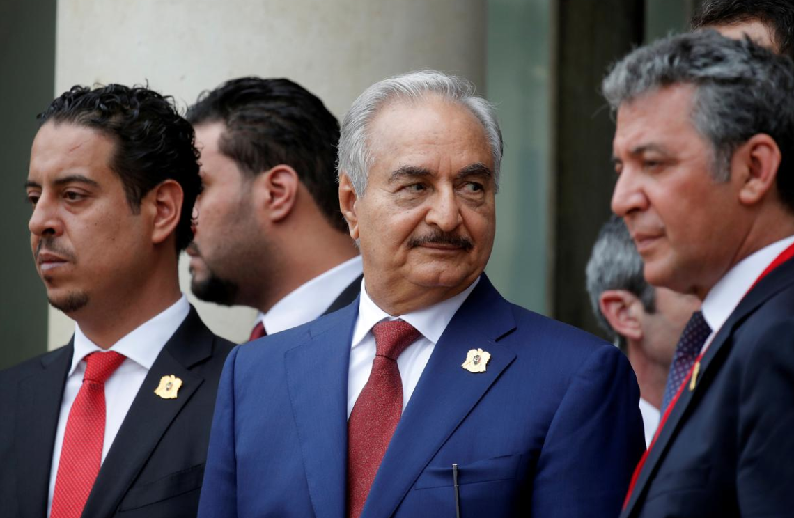 Χαφτάρ κατά Βερολίνου: «Γιατί αποκλείσατε την Ελλάδα από την διάσκεψη; – Μήπως δεν επηρεάζεται από την σύγκρουση;»