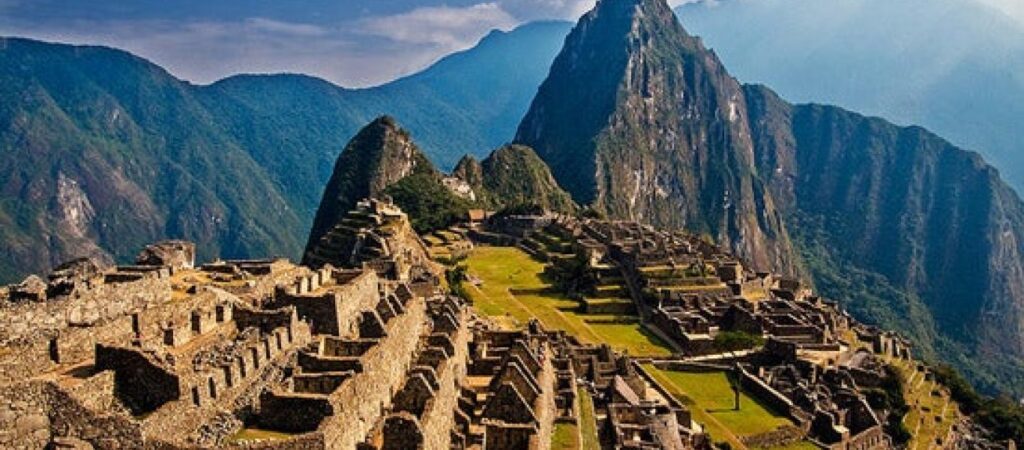 Περού: Στο δικαστήριο ο ένας από τους έξι τουρίστες που βεβήλωσαν το Μάτσου Πίτσου – Οι άλλοι απελάθηκαν από τη χώρα