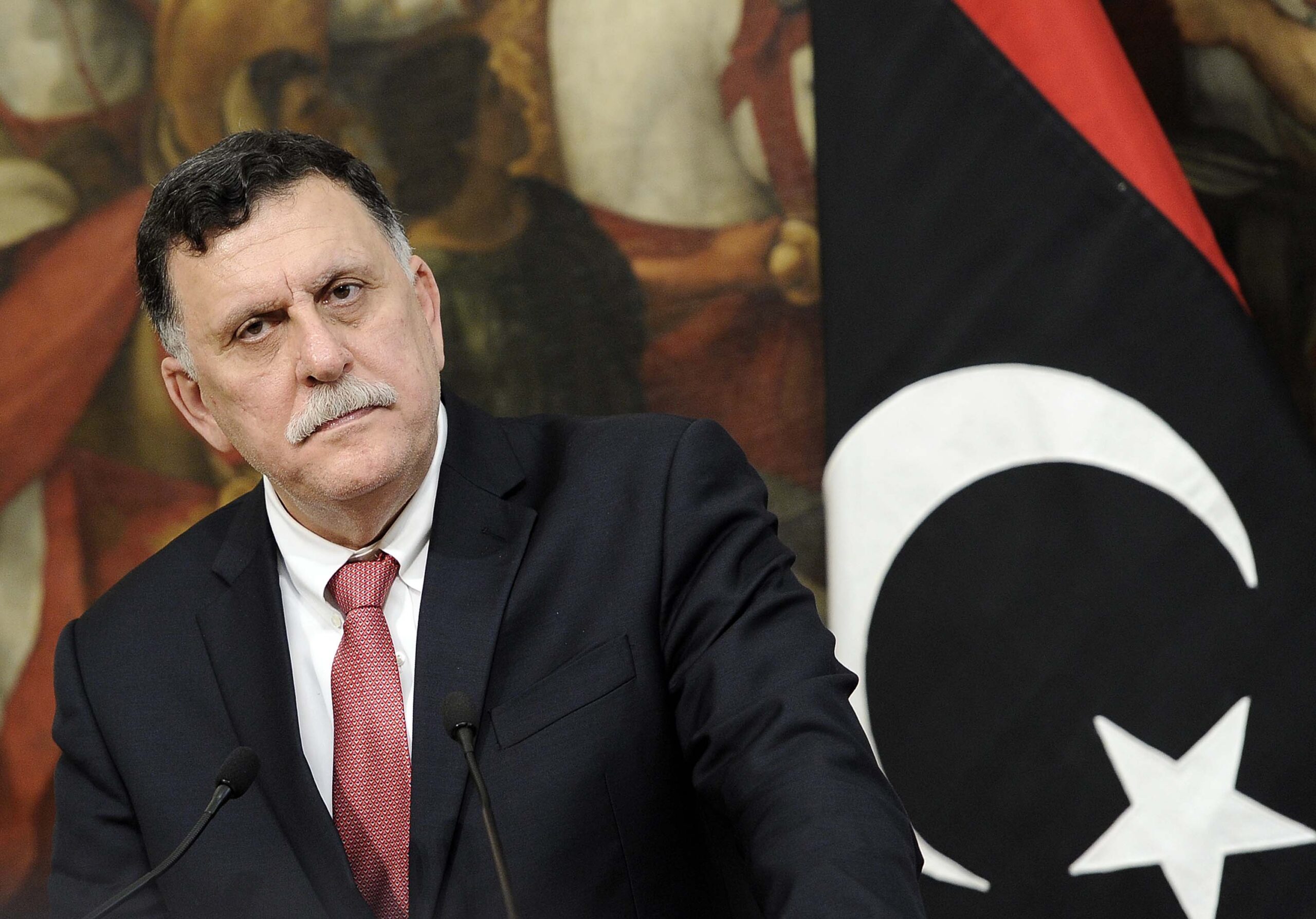 Διάσκεψη Βερολίνου – Ο Αλ Σαράτζ επιμένει: Να φύγουν οι δυνάμεις του Χαφτάρ από την Τρίπολη