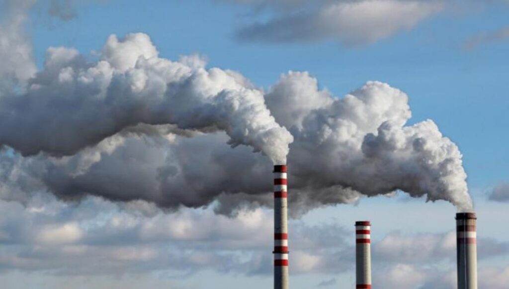 Ευτυχώς δεν έβρεξε: Το δηλητηριώδες αέριο που σκόρπισε τον τρόμο στον Πειραιά