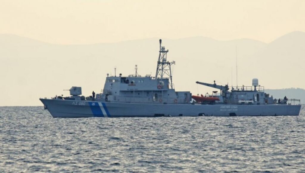 Λαθραία μετανάστευση:  Νέες «διασώσεις» δεκάδων αλλοδαπών από τις ακτές