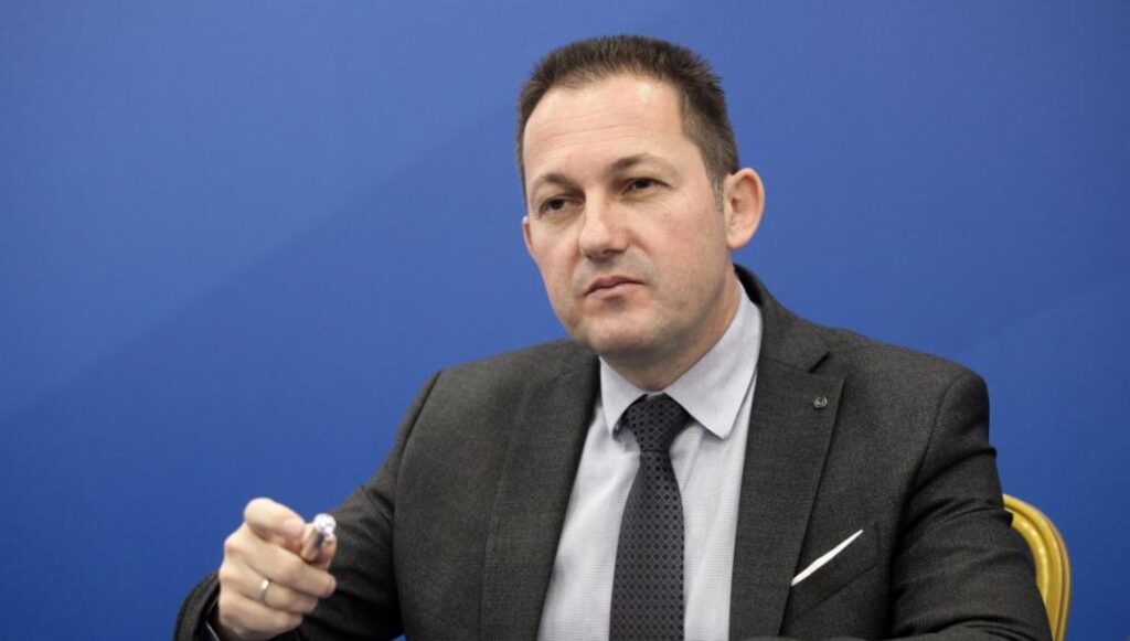 Κυβερνητική ανακοίνωση: «Έσπασε» η άμυνα στον Εβρο αλλά «Πέρασαν μόνο 66 και δεν είναι από Ιντλίμπ»!