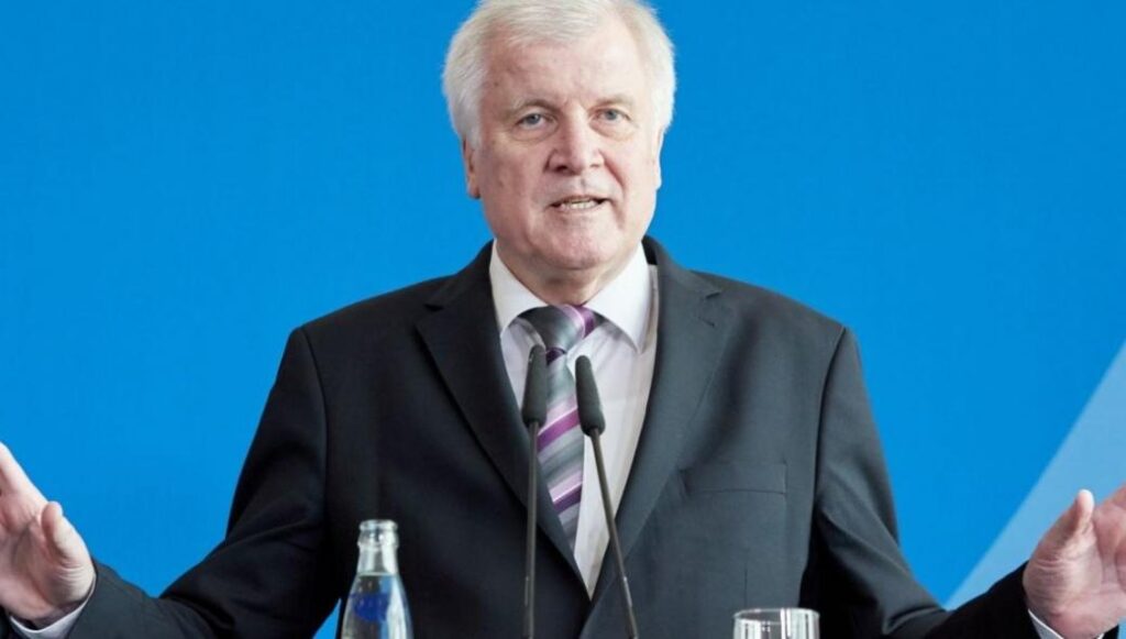 Χ. Ζεεχόφερ: «Να καταστήσουμε σαφές ότι τα σύνορά μας δεν είναι ανοιχτά»