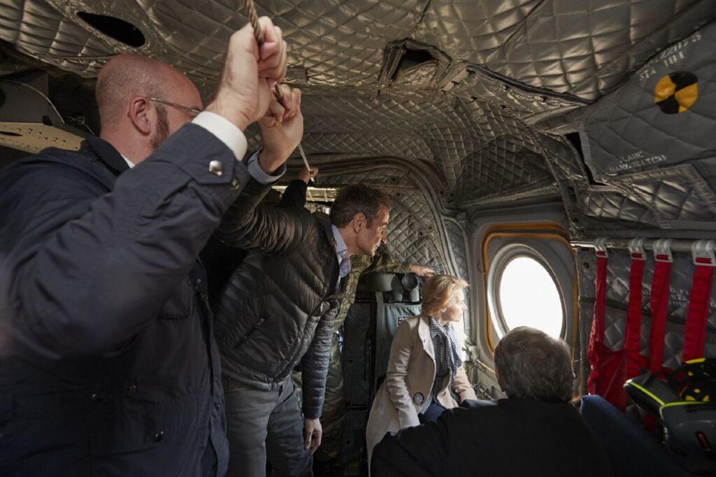 Ισχυρό μήνυμα της Κομισιόν: «Τα ελληνικά σύνορα είναι τα σύνορα της Ευρώπης» (φώτο)