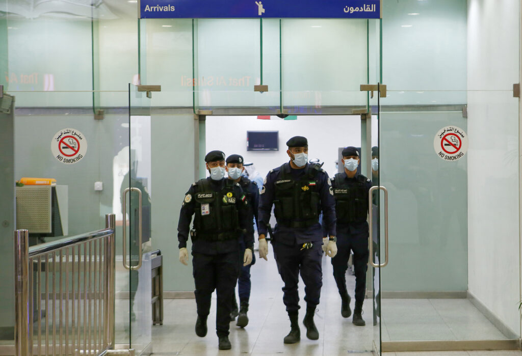 Ιράν: Χάρη σε 10.000 φυλακισμένους δίνει ο Α.Χαμενεΐ λόγω…  ιρανικού νέου έτους και κορωναϊού!