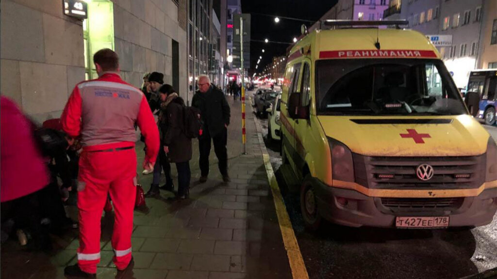 Μόσχα: Πληροφορίες για νεκρούς έπειτα από έκρηξη – Κατέρρευσε πολυκατοικία (βίντεο)