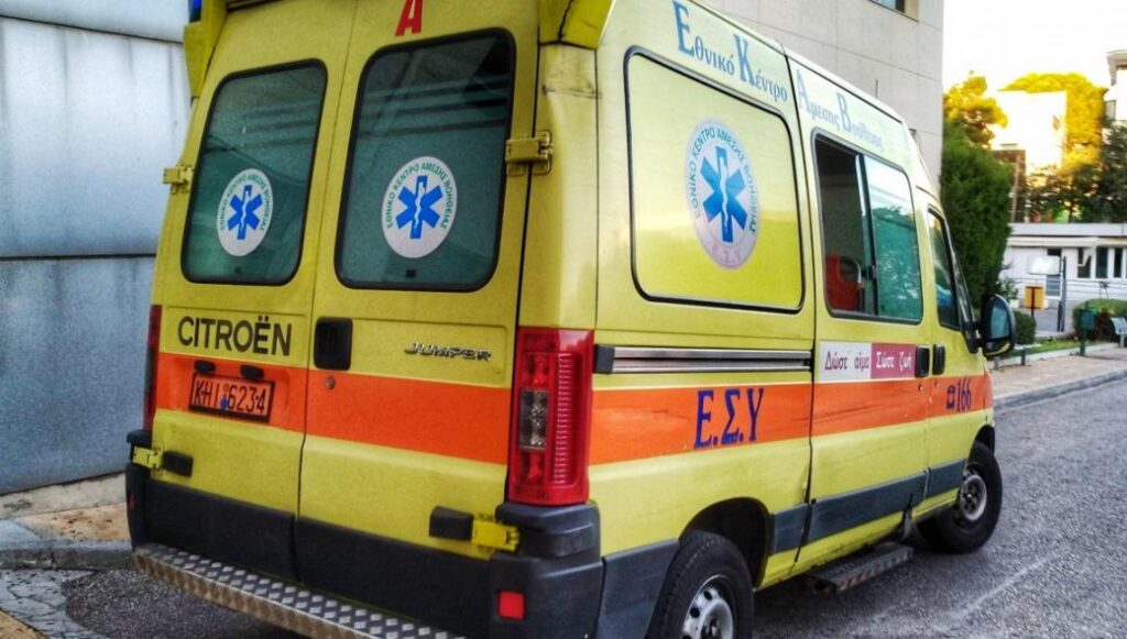 Πρέβεζα: 46χρονος έπεσε από μπαλκόνι δευτέρου ορόφου – Μπροστά του ήταν δύο αλλοδαποί φίλοι του