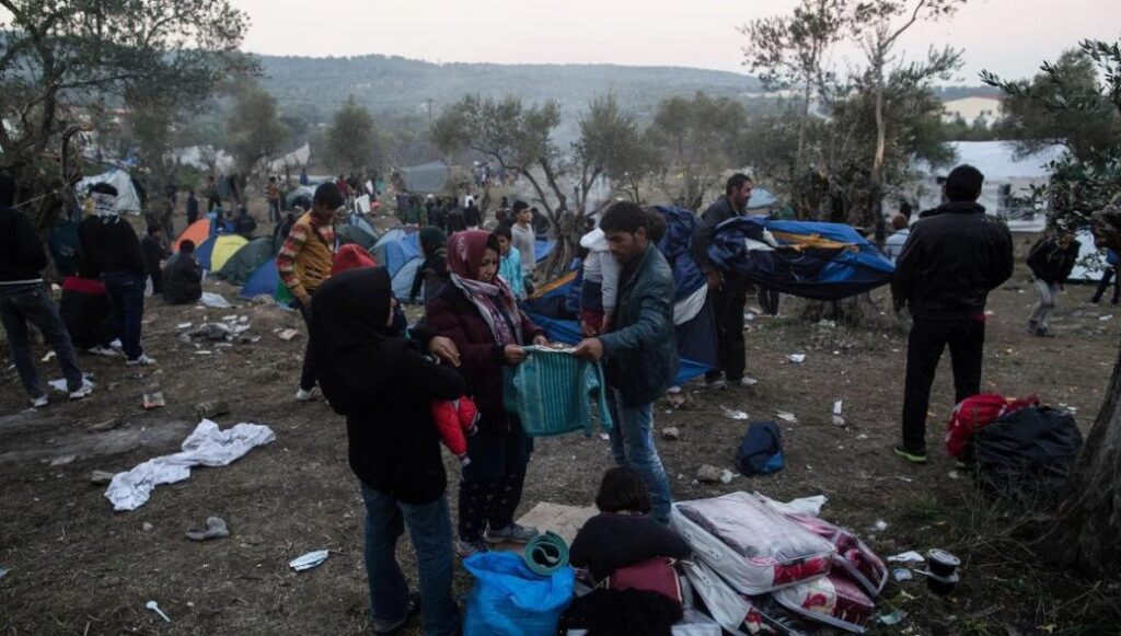 Αυτή είναι η Λέσβος του 2020: Εικόνες Χαρτούμ και Μογκαντίσου στο νησί των ποιητών και ζωγράφων