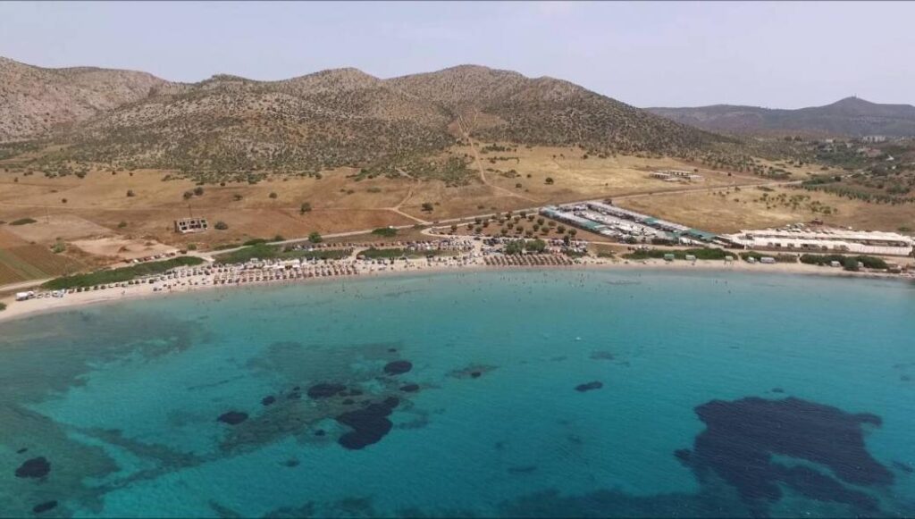 Παλαιά Φώκαια: Σορός άντρα εντοπίστηκε στην παραλία Θυμαρίου – Την ξέβρασε η θάλασσα