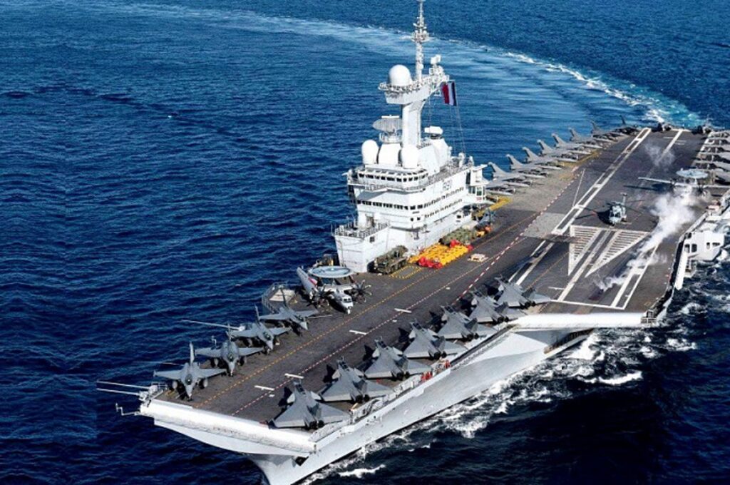 Στην Κύπρο μολύνθηκε από κορωνοϊό το πλήρωμα του γαλλικού αεροπλανοφόρου «Σαρλ Ντε Γκωλ»;