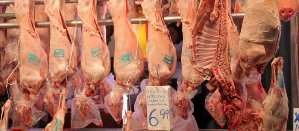 Στην «τσιμπίδα» του ΣΔΟΕ επιχείρηση με 7 τόνους ακατάλληλα κρέατα – Θα προμήθευαν νοσοκομεία, φυλακές και στρατόπεδα