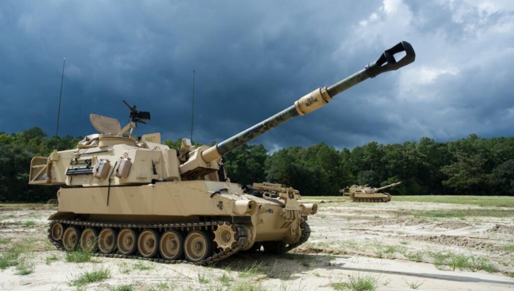 XM-1299: Το αμερικανικό υπερπυροβόλο δοκίμασε βολές με προηγμένα πυρομαχικά στα 65 χλμ.