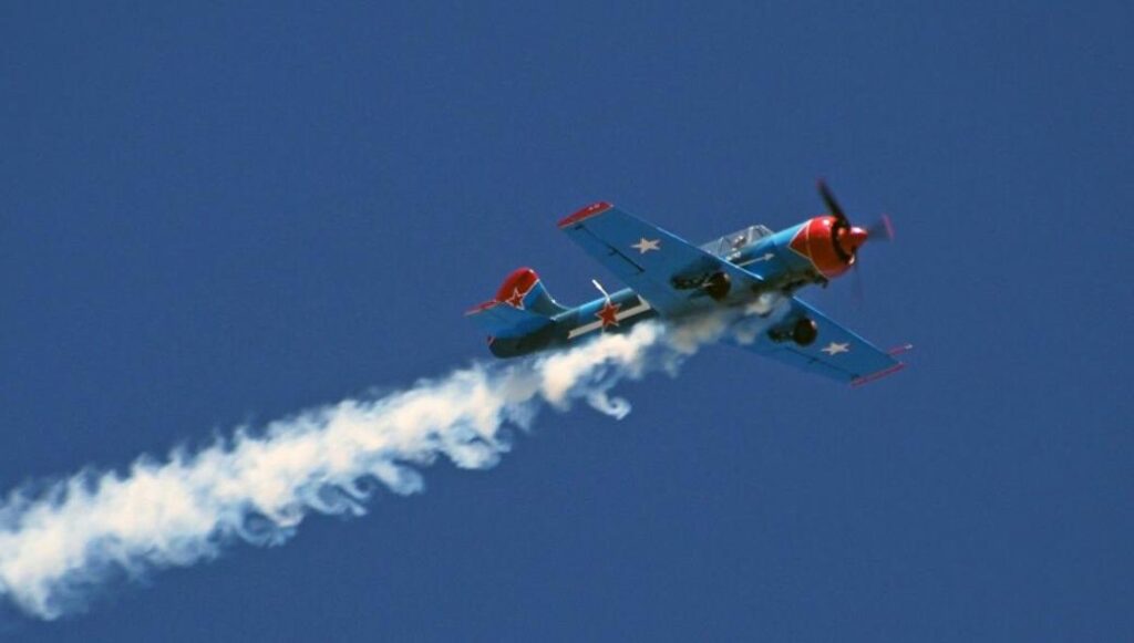 Συντριβή μικρού αεροπλάνου στη Ρωσία: Νεκροί οι πιλότοι