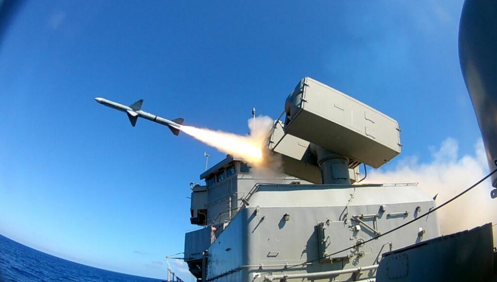 Νέες εικόνες: «Κλικ» από την εντυπωσιακή άσκηση του Πολεμικού Ναυτικού