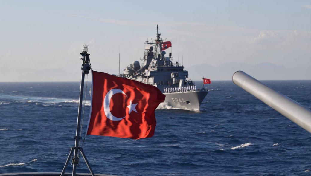 Η Τουρκία εξέδωσε NAVTEX για άσκηση με πυρά έξω από τη… Μύκονο!