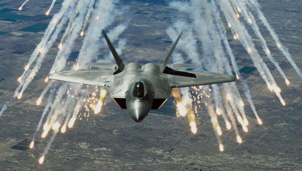 Σε αναζήτηση κινητήρων για τα F-22A η αμερικανική Αεροπορία